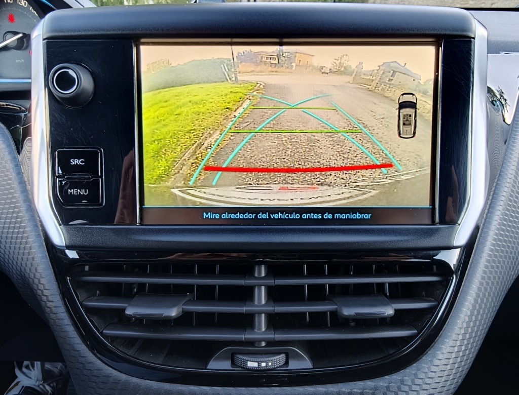PEUGEOT 2008 1.2PureTech ALLURE 110cv