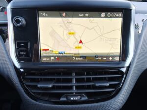 PEUGEOT 2008 1.2PureTech ALLURE 110cv