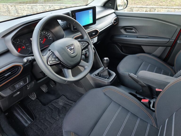 DACIA SANDERO STEPWAY 1.0Tce ESSENTIAL GLP 100cv