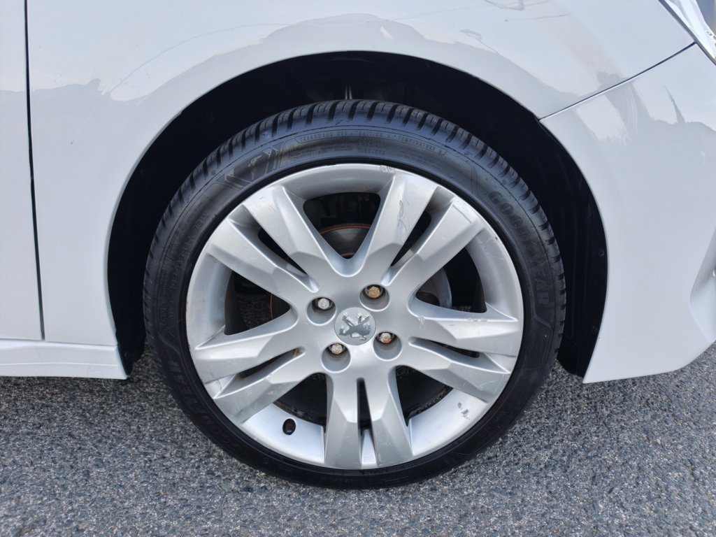 PEUGEOT 208 1.5BlueHdi ACTIVE 5PT 102cv